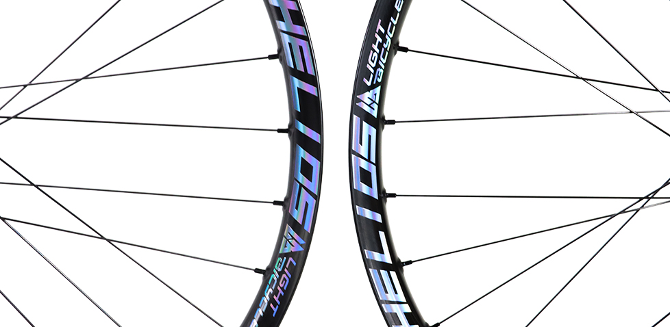 Light-Bicycle-Helios-DH732-Downhill-Carbon-Wheelset